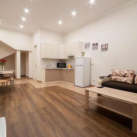 Wonderful Flat On City Center Užhorod Exteriér fotografie