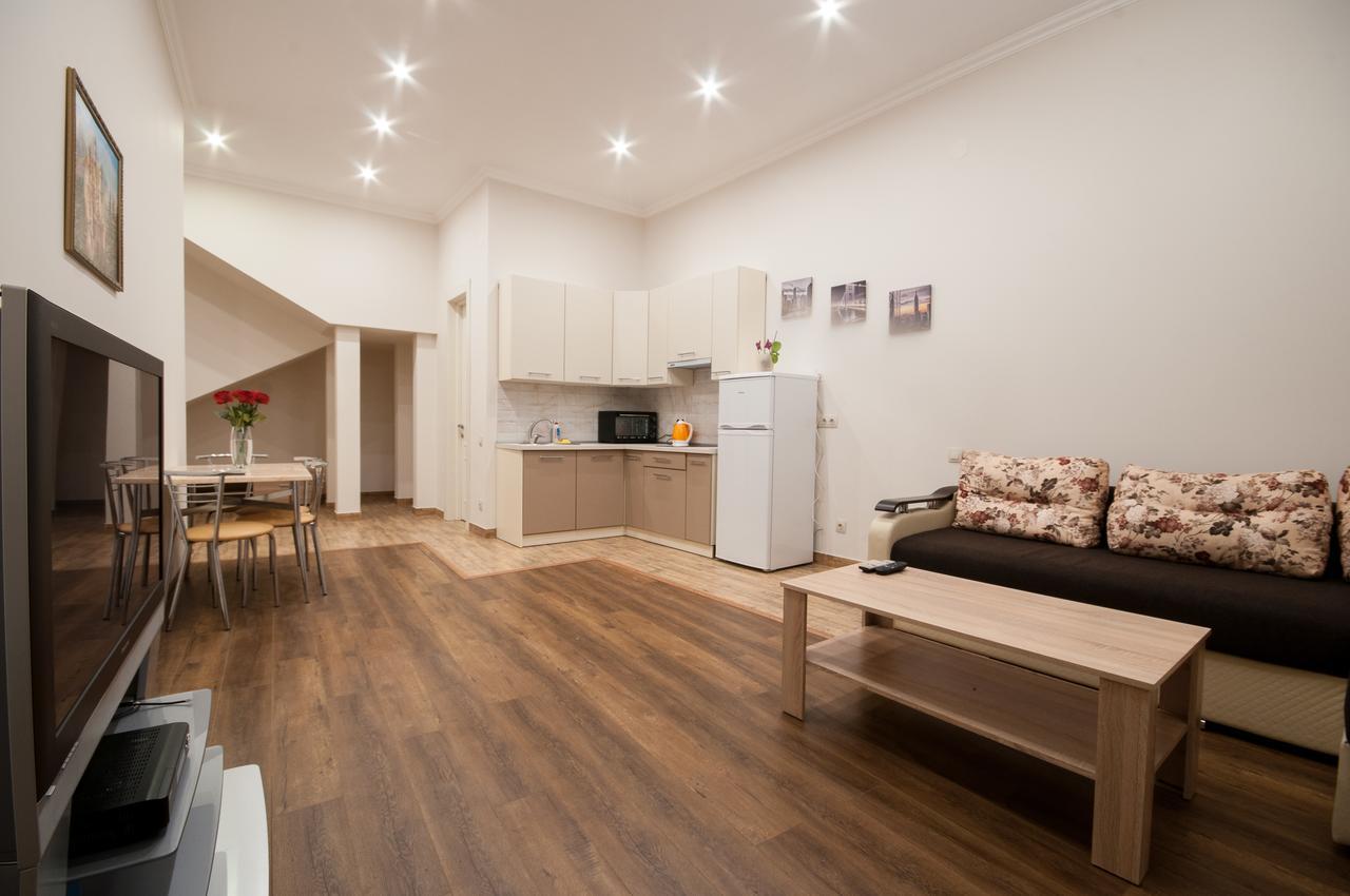 Wonderful Flat On City Center Užhorod Exteriér fotografie